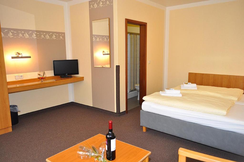 Gaestehaus Lietzow & Stoertebeker Camp Eksteriør bilde
